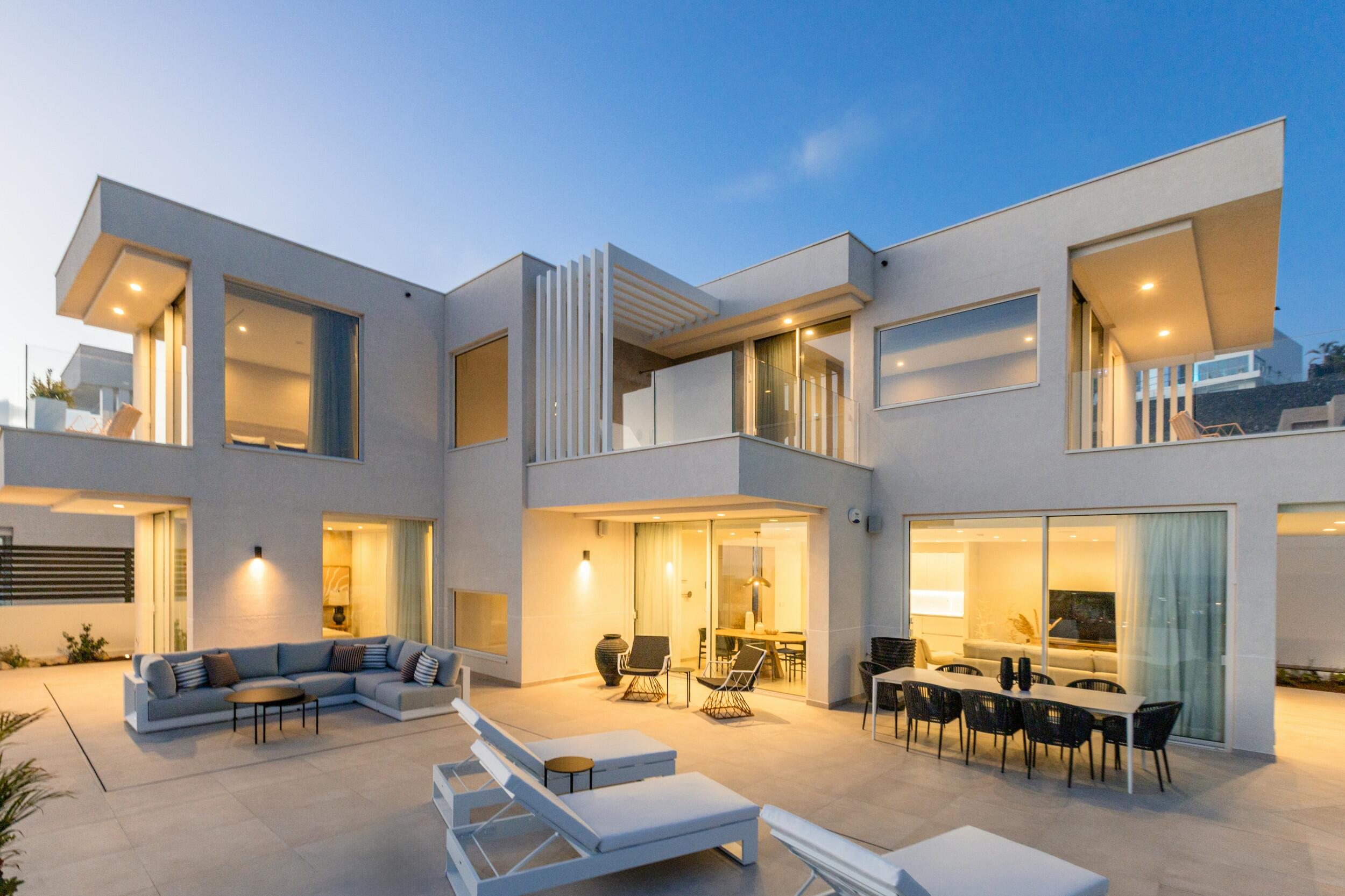 Serenity Luxury Villas — 24/29