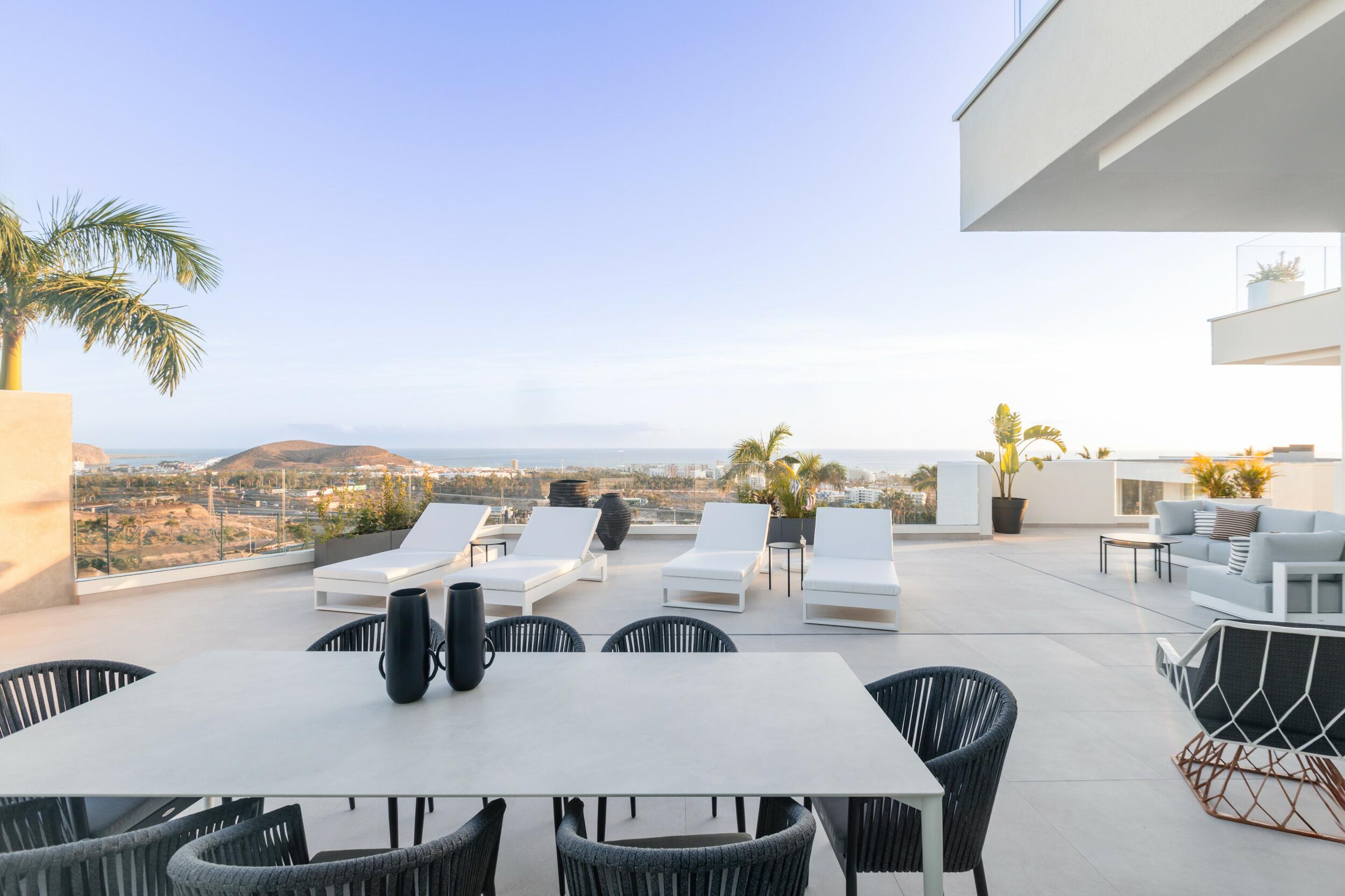 Serenity Luxury Villas — 28/29