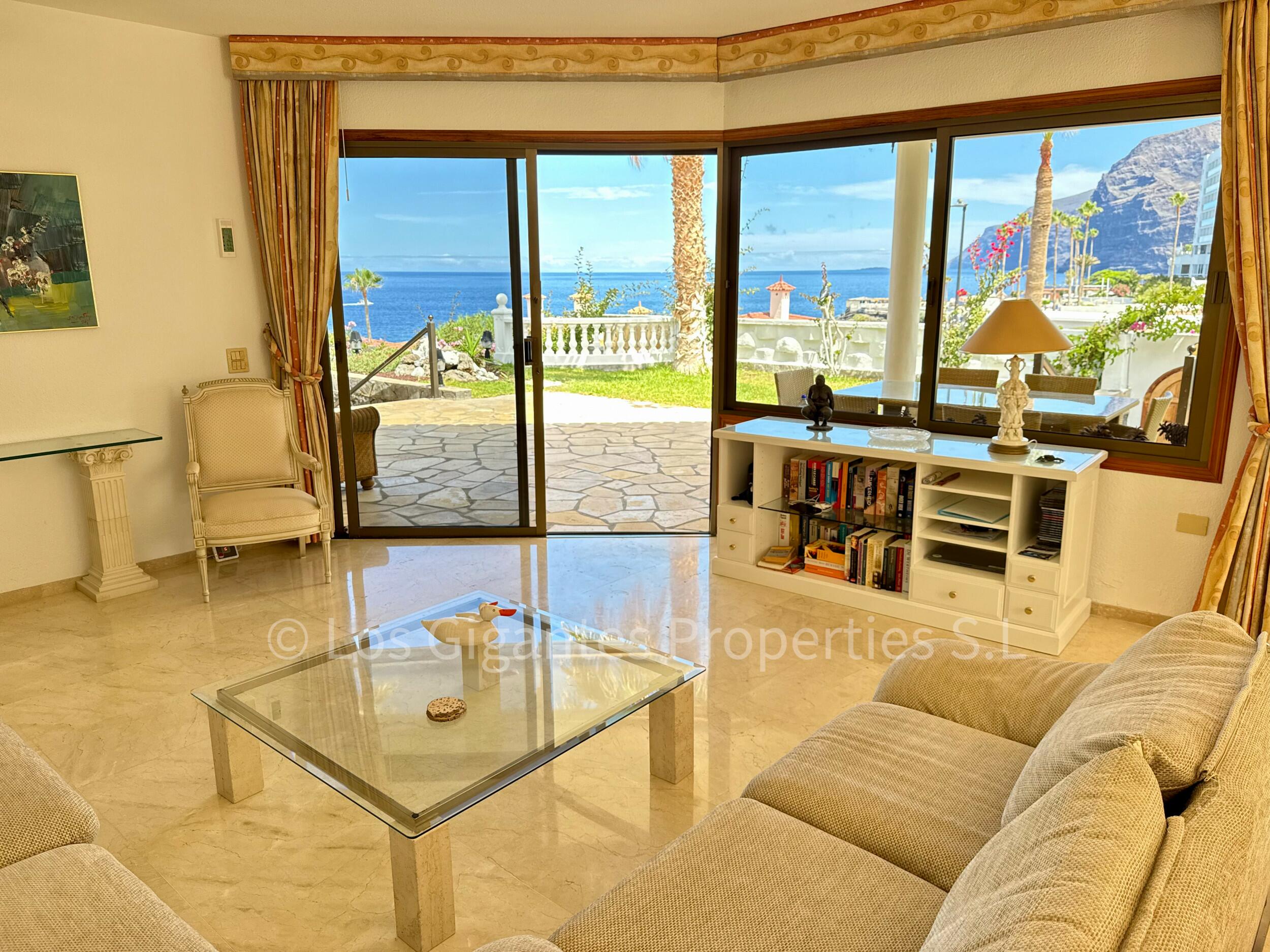 Villa en Crab Island, Los Gigantes — 2/12