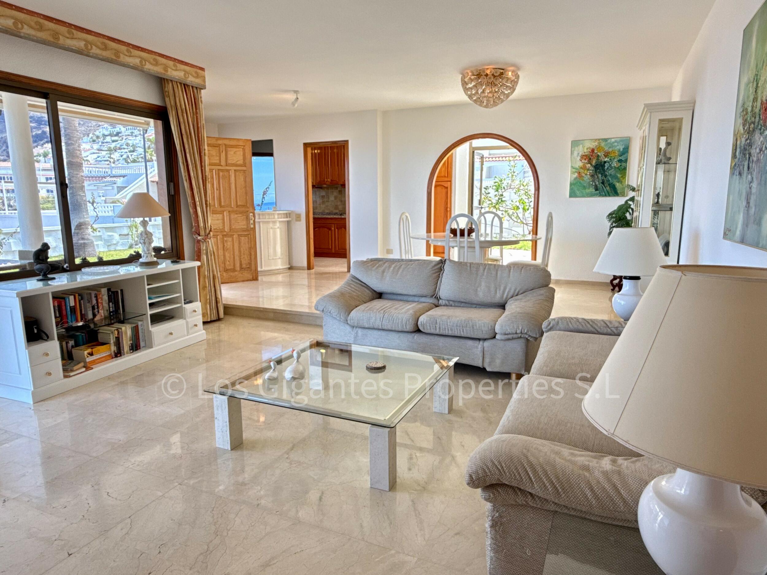 Villa en Crab Island, Los Gigantes — 3/12