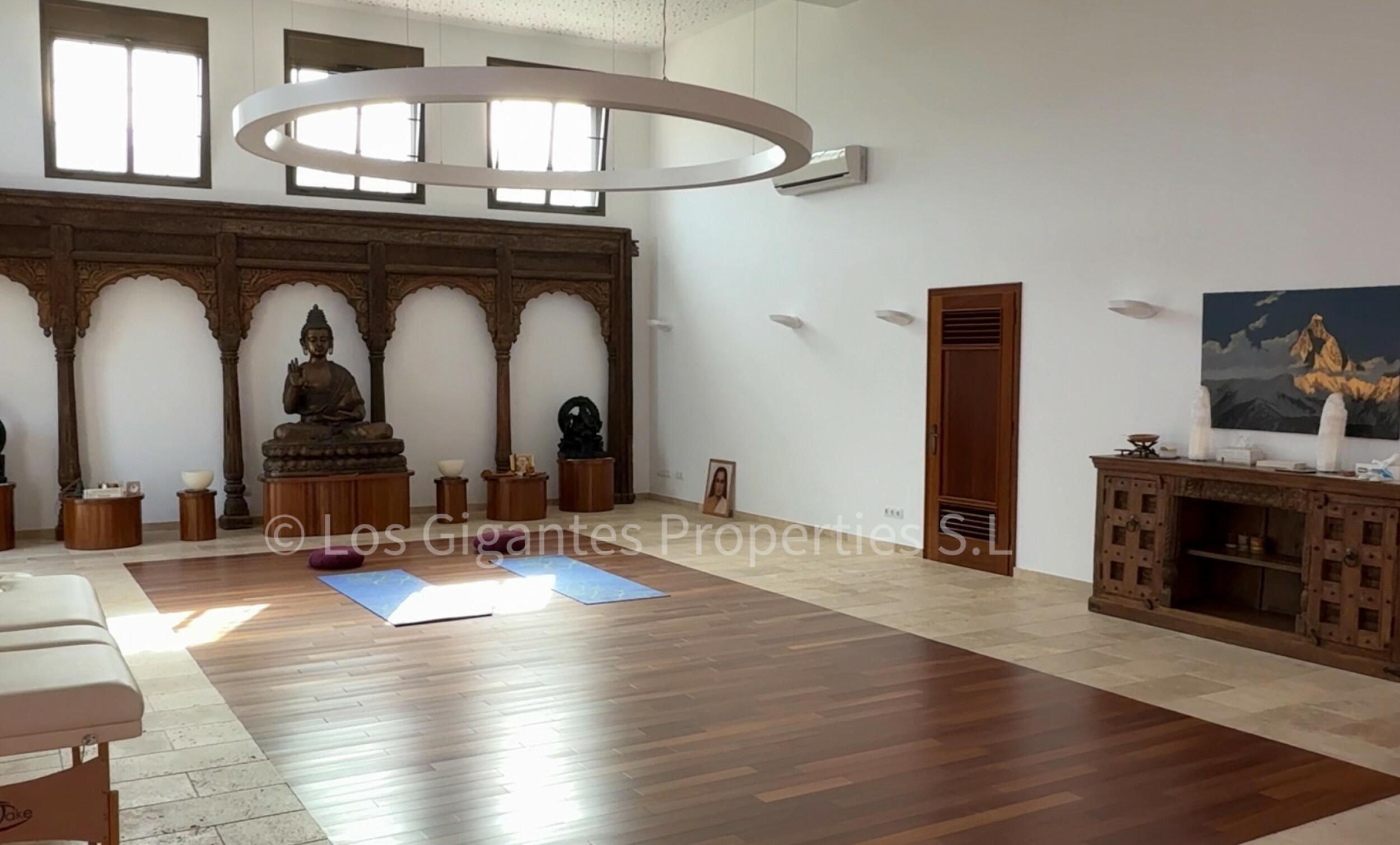 Finca de lujo en Alcalá — 7/12
